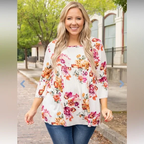 NEW! Chic Soul Floral Print Women's Top. Size 1X. - Picture 2 of 10